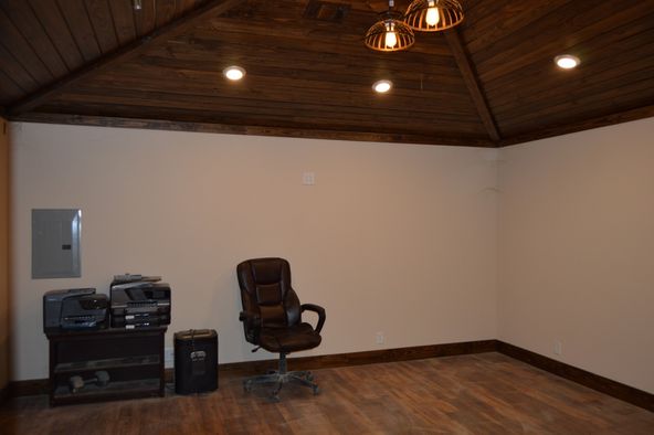 2810 N FM 17, Alba, TX 75410